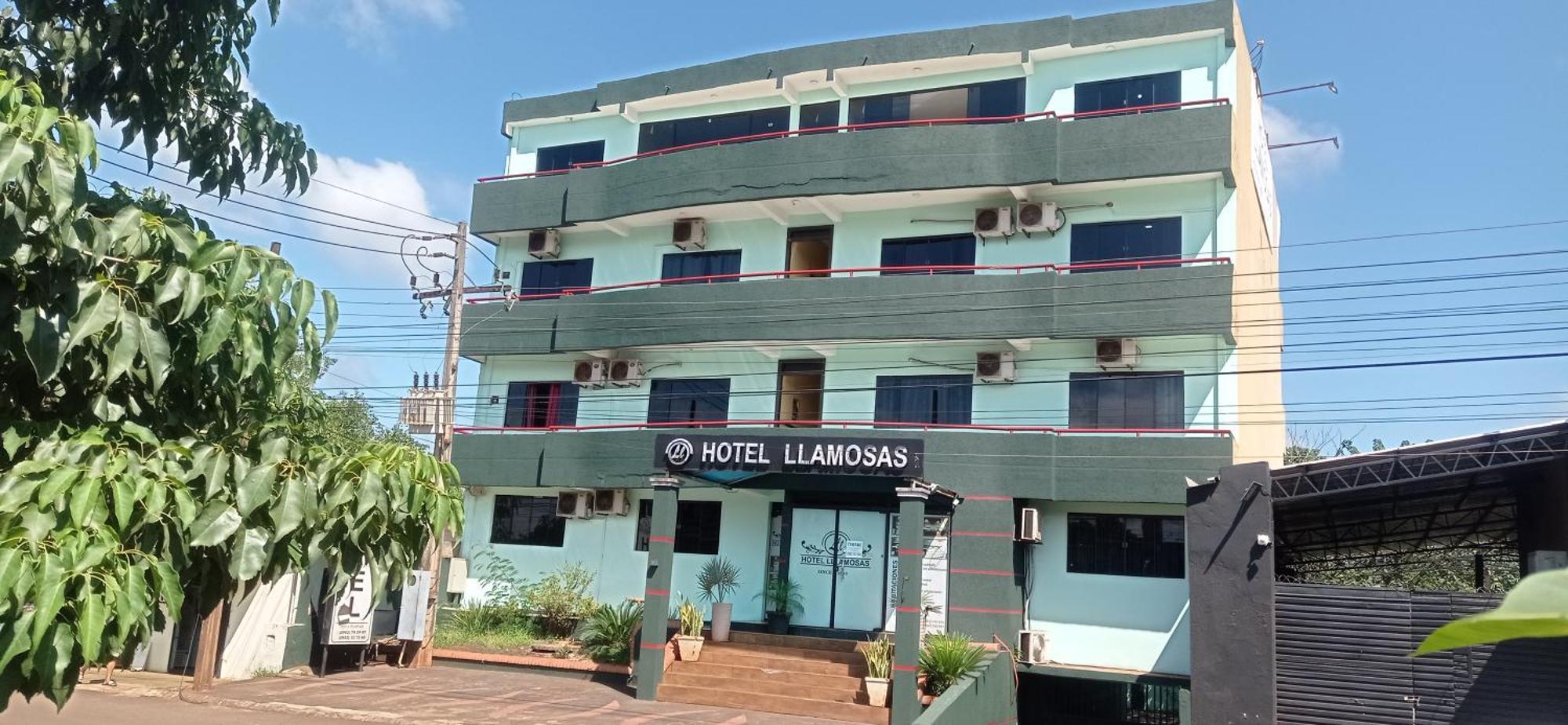 Hotel Llamosas Ciudad del Este Kültér fotó